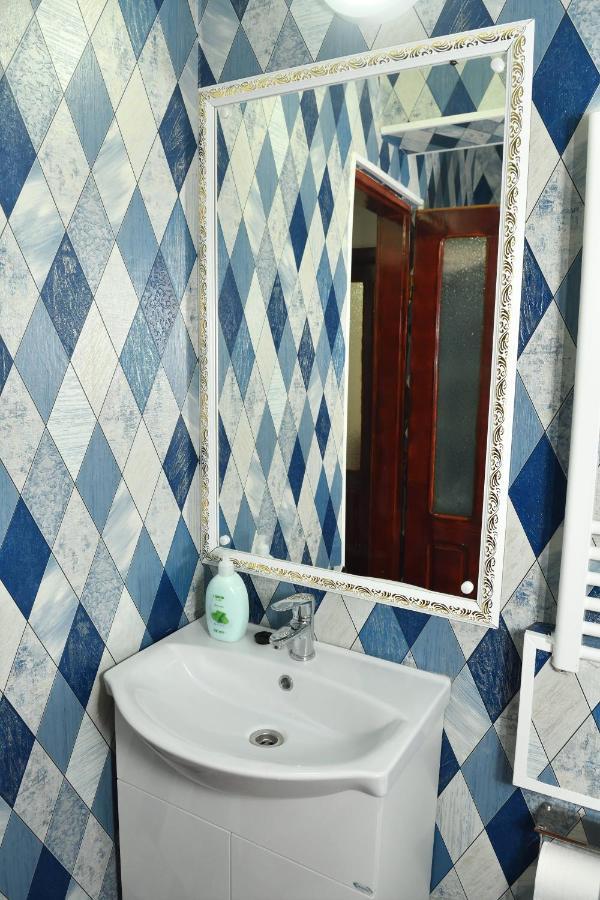 Auberge de jeunesse Casa Simescu I à Caransebeş Extérieur photo